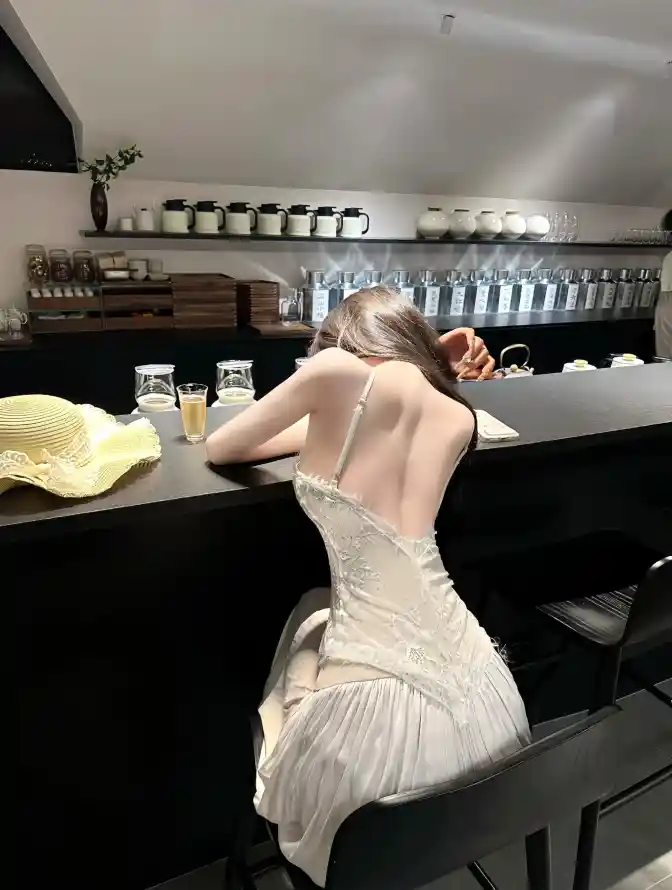 大陆精大陆国产国语精品_香港三级全部电影观看_欧美老妇乱人伦a片精品